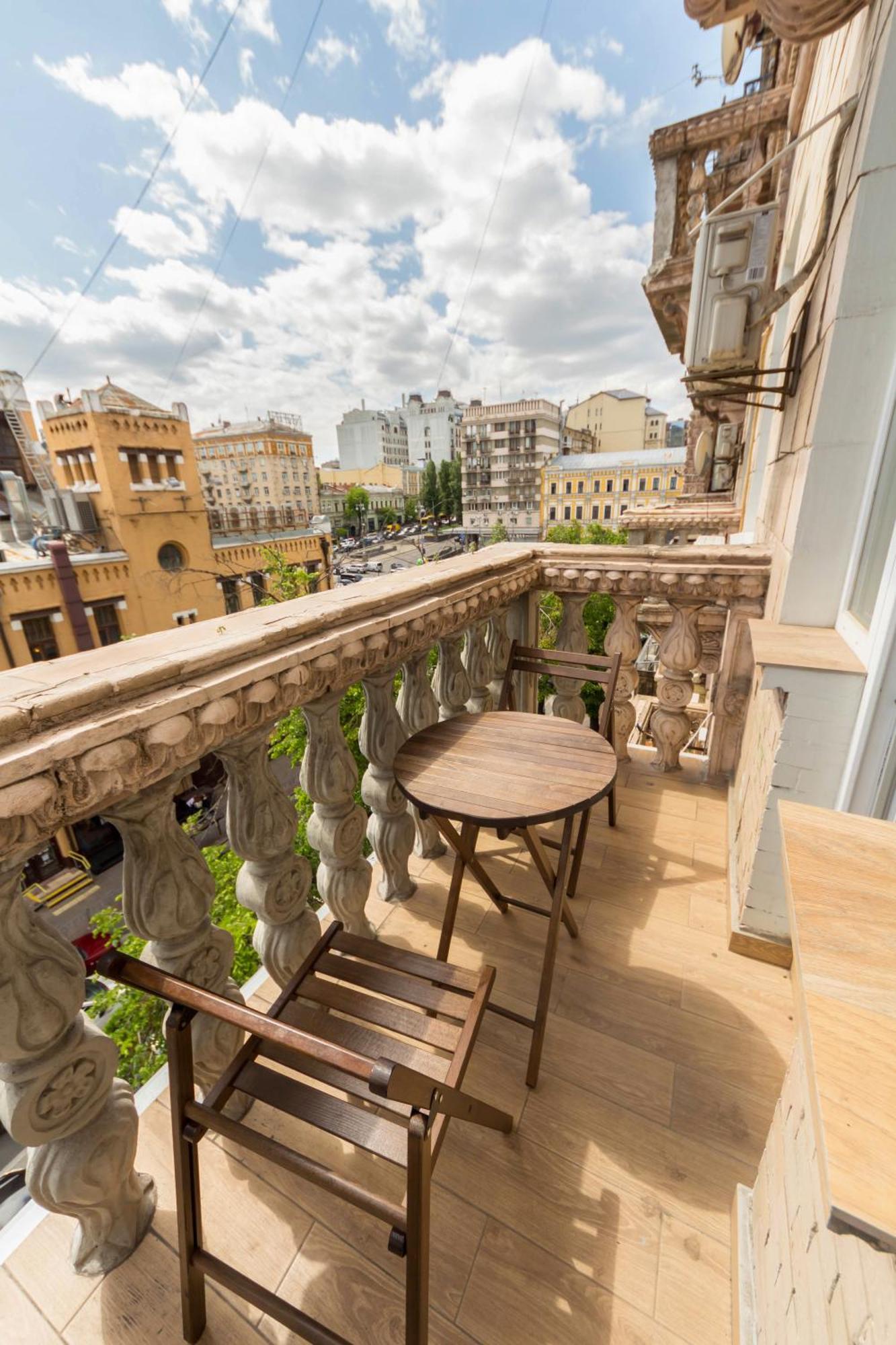Apartments Near Parus Business Centre 키예프 외부 사진
